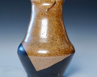 Handgemachte Keramik Geometrische Gefaltet Vase, Erdige Schwarze und Erde toned Steinzeug Vase, Unikat Keramik Vase, Keramik Kunst Vase