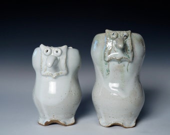 Amfora z sową, ręcznie robiony ceramiczny wazon z sową, ceramiczny wazon z sową, ręcznie robiony ceramiczny wazon z sową, wyjątkowy prezent artystyczny, prezent dla miłośnika sów, wyjątkowy wazon z sową