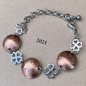 2021 Penny Bracelet with stainless steel four leaf clovers image 5