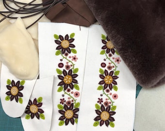 Digital PDF Storybook Mukluk Daisy Chain Beading Pattern
