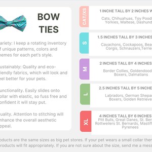 以下が含まれることがあります： ペット用のターコイズとブルーの模様の蝶ネクタイ。画像には、猫用の高さ2.5cm&times;幅5cmから大型犬用の高さ10cm&times;幅15cmまで、さまざまな犬種に対応したサイズガイドが含まれています。