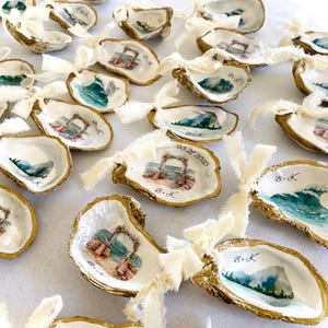 Bulk Order Custom Oyster Shell Place Cards, Wedding Place Cards, Place Cards, Bridal Party Gifts, Wedding favors for guests in bulk