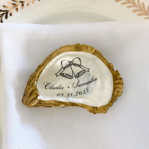 Wedding Oyster Shell Ring Dishes -  Place Cards, Wedding Favors, Bridal Shower Gifts, engagement gift, Wedding favors for guests in bulk