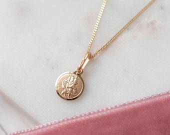 9ct Solid Yellow Gold Tiny St Christopher Necklace, Gold Necklace | Gift Boxed | St Christopher | Christening Gift or New Baby Gift | 9mm