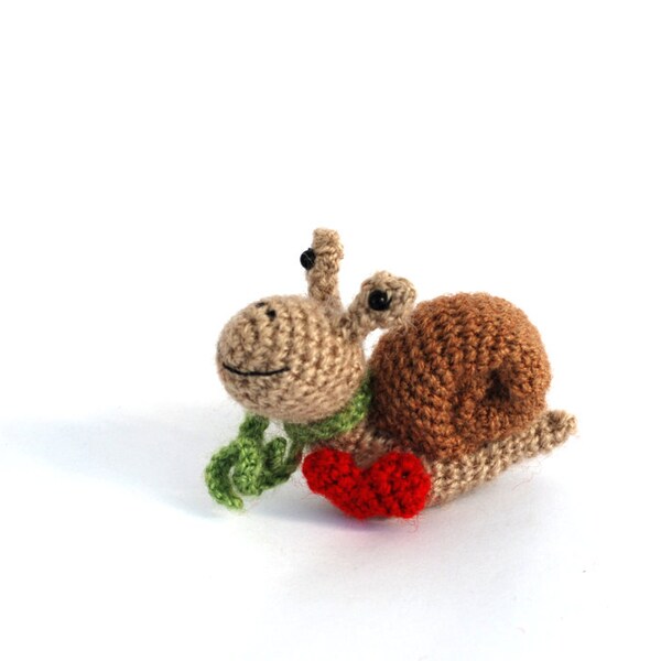 amigurumi snail, miniature snail, crochet snail doll, tiny snail toy, nature inspired woodland animal, collectible snail gift for girlfriend