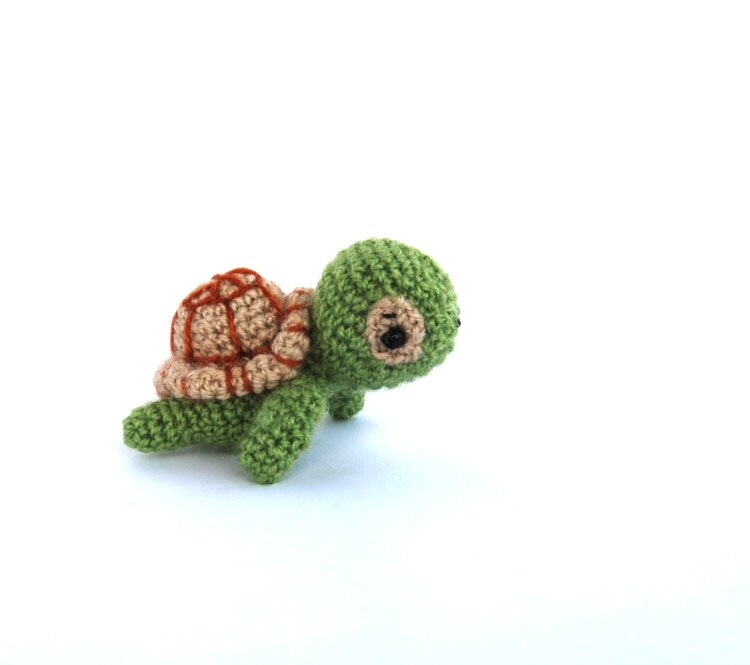 crochet mini turtle, amigurumi miniature turtle, little stuffed tiny …