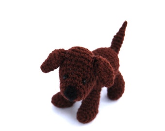 LABRADOR retriever dog, crochet labrador figurine, miniature retriever lab, brown labrador amigurumi doll, stuffed pet, gift for dog owner