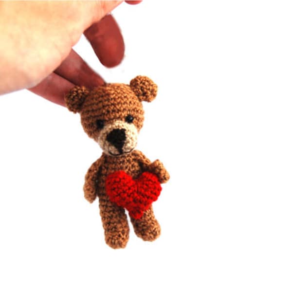 BROWN BEAR doll, gift for Valentine's day, miniature bear, tiny crocheted bear, amigurumi bear, love bear, teddy bear, gift for her