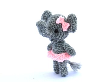 mini elephant, crochet ballerina elephant, miniature elephant, little elephant, amigurumi tiny elephant, circus, small elephant grey pink