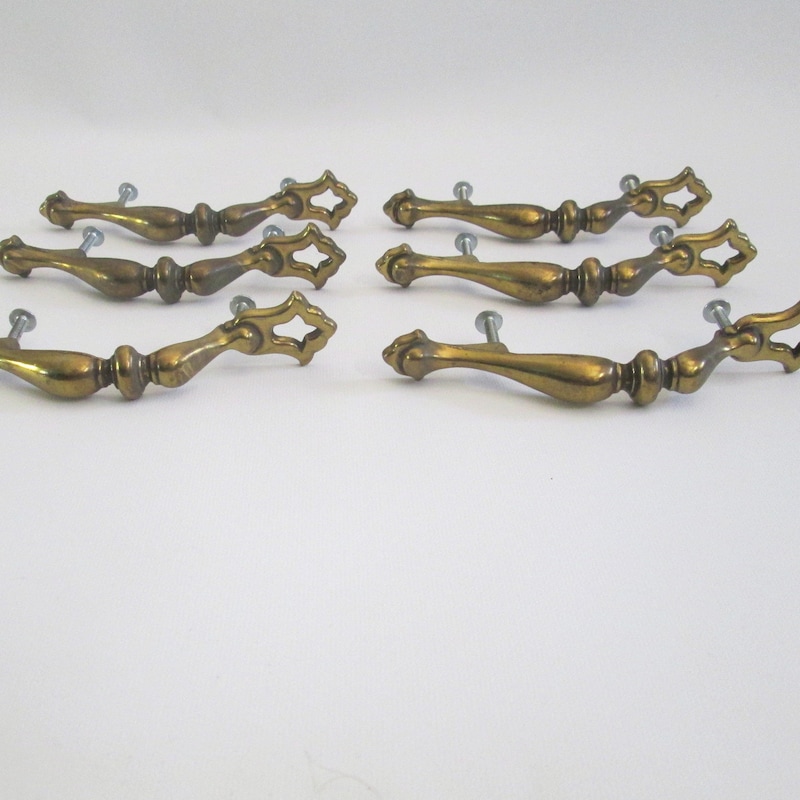 3.5 Inch Drawer Pulls - Etsy