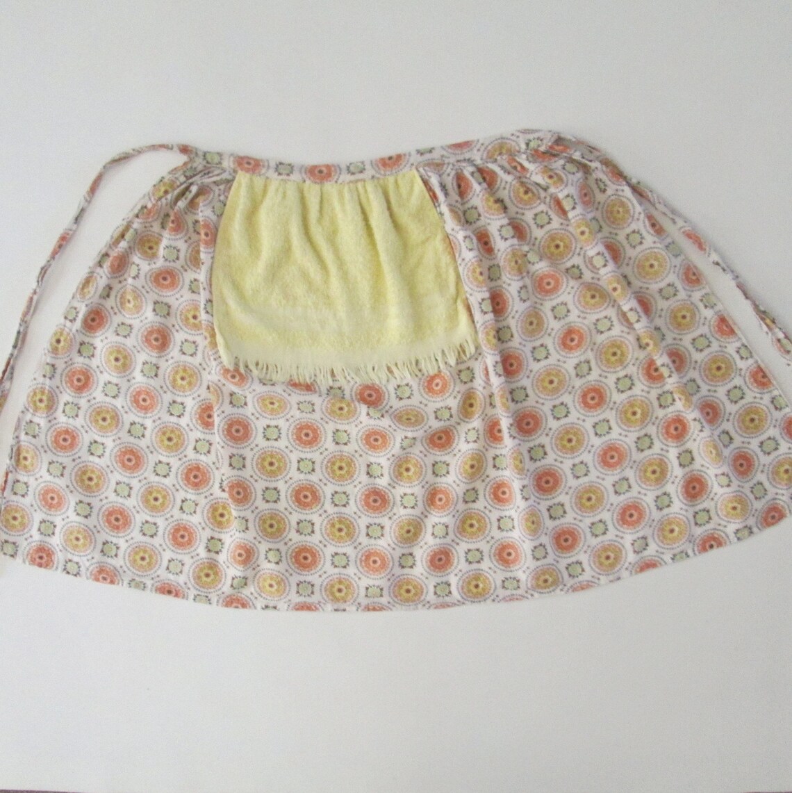 Vintage Half Apron Terry Cloth Apron Floral Medallion Print Etsy