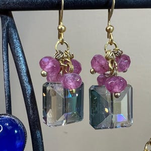 Rose quartz earrings, pink earrings, crystal earrings, Rose quartz earrings, dangling earrings, small earings, gemstone, mother's day gift
