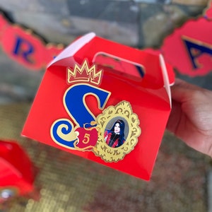 Descendants Favor Box, Personalized Evie gable favor box, Descendants Birthday party decorations, Evie party favor bags, Evie goodie boxes