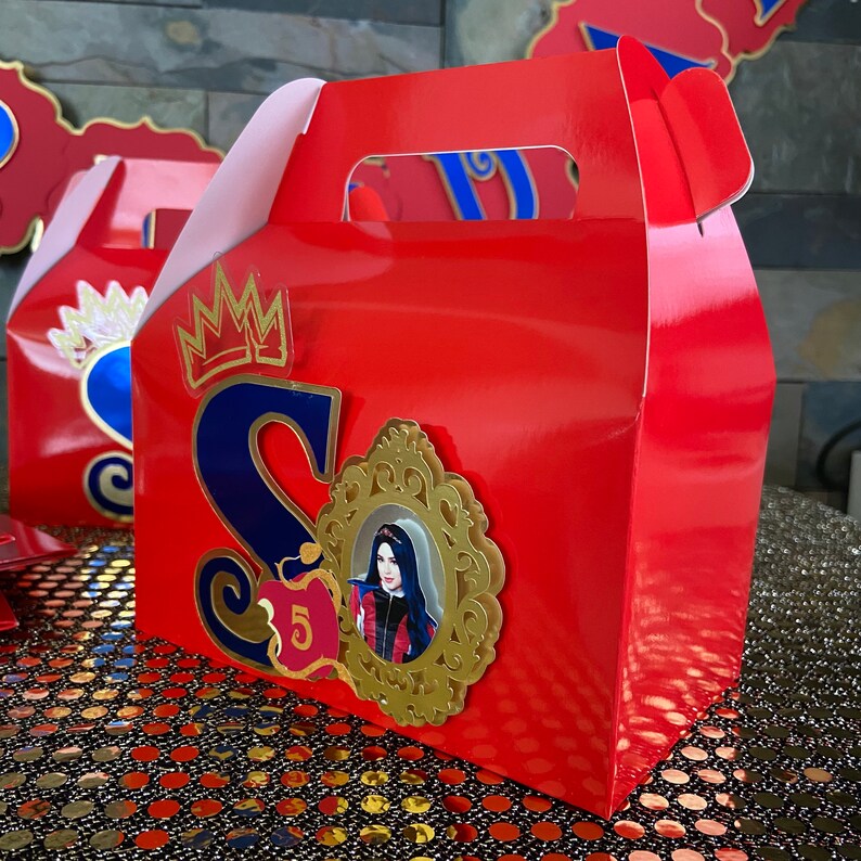 Descendants Favor Box Personalized Evie Gable Favor Box Etsy