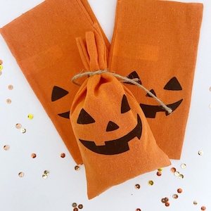 Halloween Gunst tassen, Halloween Party Decoraties, Halloween Pompoen stof snoepzakken, kleine trick or treat tassen, Jack o Lantern tassen