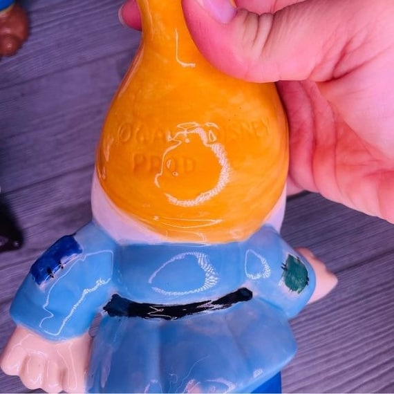 Vintage Walt Disney World Production Pottery Slip Cast 7 Dwarfs