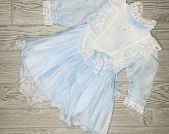 Vintage 3t baby dress baby blue with white lace front tie back ruffle tulle
