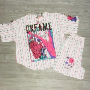 Pijama vintage de algodón de los años 90, estilo nostálgico, con pantalones cortos y camiseta abotonada, talla M