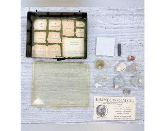 Kit de rocas y especímenes de la escala de dureza de Mohs vintage para coleccionar piedras.