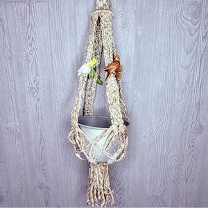 Vintage 70s / 80s boho macrame plant hanger pot holder with ceramic bird beads