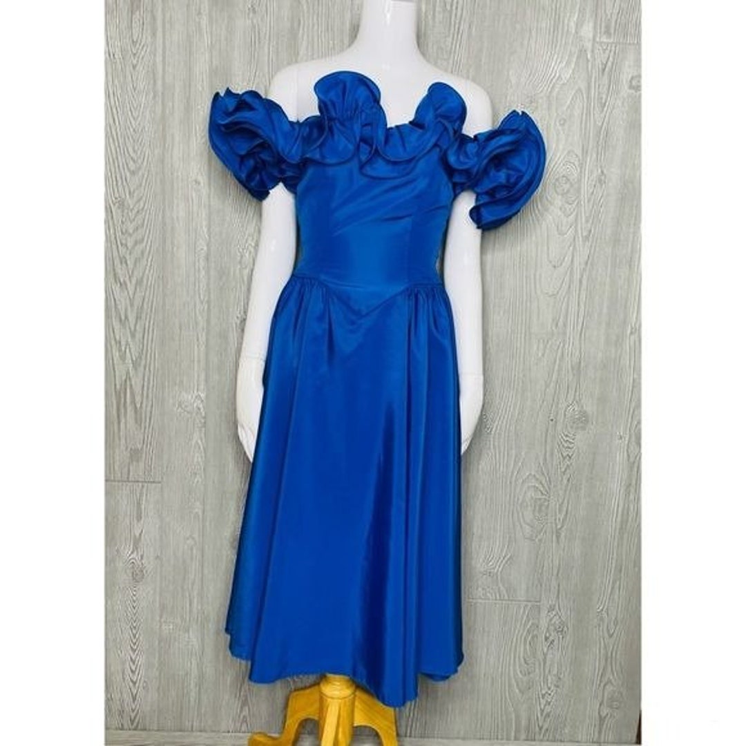 Vintage 80s off Shoulder Ruffle Fit and Fair Royal Blue Retro