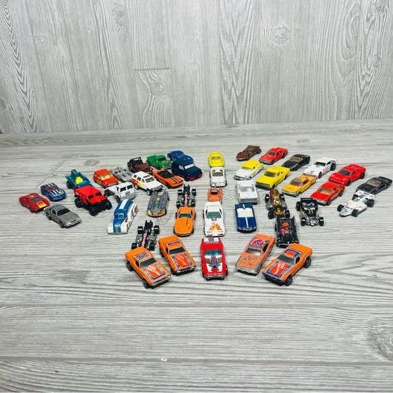 Vintage Lot of 44 Matchbox , Hot Wheels & Unbranded Cars Trucks