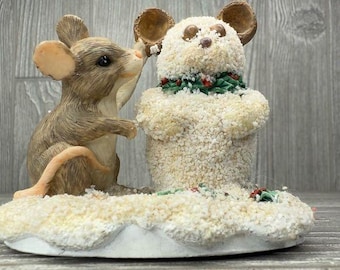 Vintage silvestri Charming Tails Mouse And Snowman chritmas figurine collectible