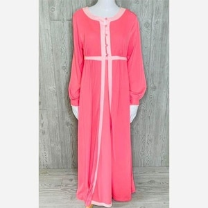 Vintage Pennys Gaymode nachtjapon en gewaadset uit 1960 mevrouw Maisel-stijl nachtkleding