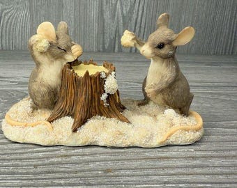 Vintage Charming Tails Dean Griff Silvestri mouse Figurine Snowball Fight mice