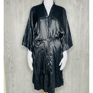 Nwt Vintage 90s y2k black silky Victoria’s Secret robe one size black with tie