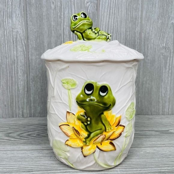 Vintage 1970s Neil the Frog Canisters , Salt & Pepper , Clock and