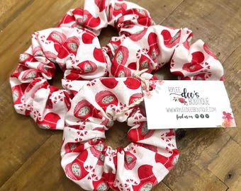 SCRUNCHIE | Valentine's Day, VDay, Love Birds, Lovebirds, Red & White, Accessory, Hair Scrunchie, Scrunchies