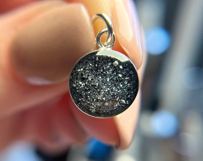Featured listing image: Keepsake Charm