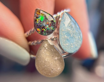 Teardrop Cremation Ring