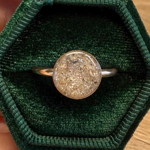 Large Gold Circle Keepsake Ring | Pet Cremation Jewelry | Pet Ashes | Keepsake Jewelry | Keepsake Rings | Pet Cremation | Ashes Ring |