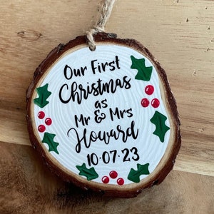 First Christmas Married Ornament, First Christmas as Mr and Mrs, Personalized Christmas Ornaments, Personalized Gift Newlyweds, Couples Gift
