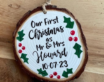 First Christmas Married Ornament, First Christmas as Mr and Mrs, Personalized Christmas Ornaments, Personalized Gift Newlyweds, Couples Gift