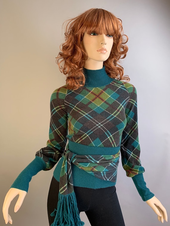 Vintage 90s Sweater// Lamb by Gwen Stefani Sweater