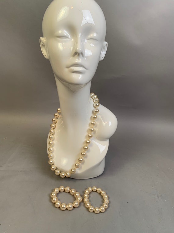 Chunky Pearl Jewelry Set - image 2