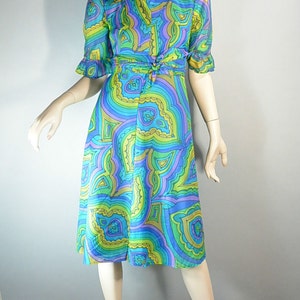 Psychedelic Mod 60s Dress// Mod Shift Dress// Chiffon 60s Shift Dress Matching Belt (F1)