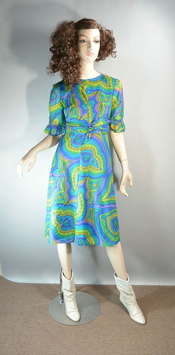 Psychedelic Mod 60s Dress// Mod Shift Dress// Chif