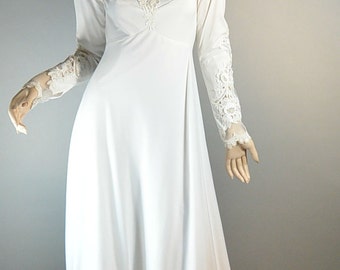 70s Union Made Wedding Dress// Long Traditional Wedding Dress// Mermaid Wedding Dress (F1)