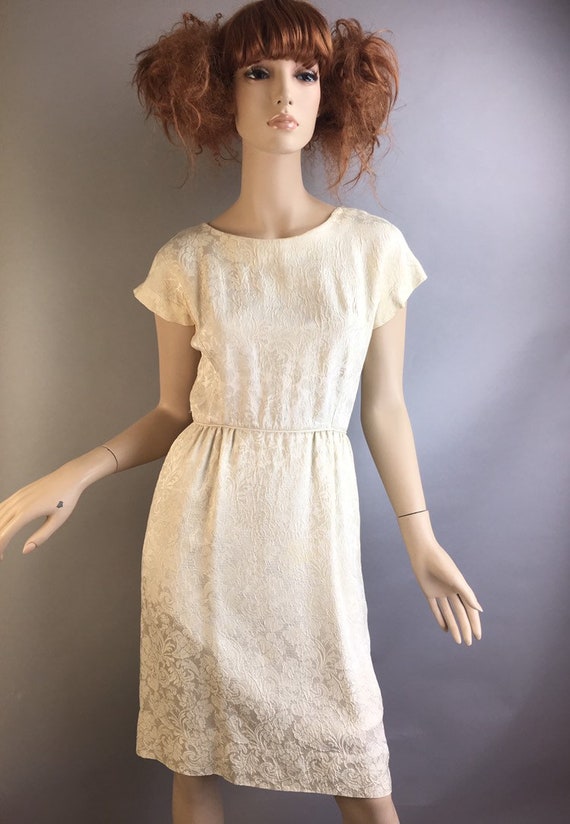 Vintage Wiggle Dress// 60s Sheath Dress// White Br