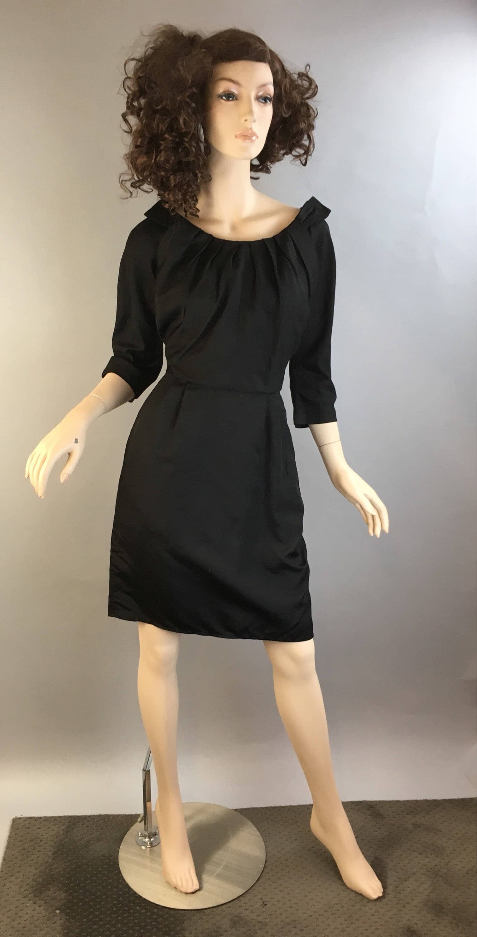 Vintage Cocktail Dress// 60s Party Dress// Vintage Little Black Dress