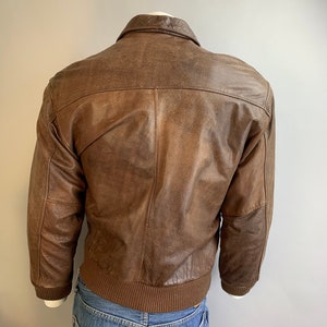 Vintage Bomber Jacket// 80s Brown Leather Jacket// Top Gun Leather Jacket image 3