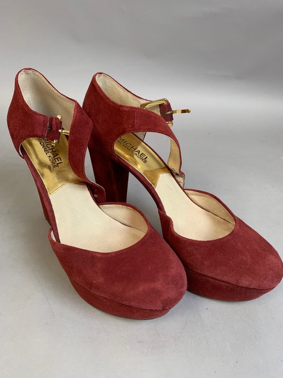Michael Kors Mary Janes// Purple Velvet Platform P