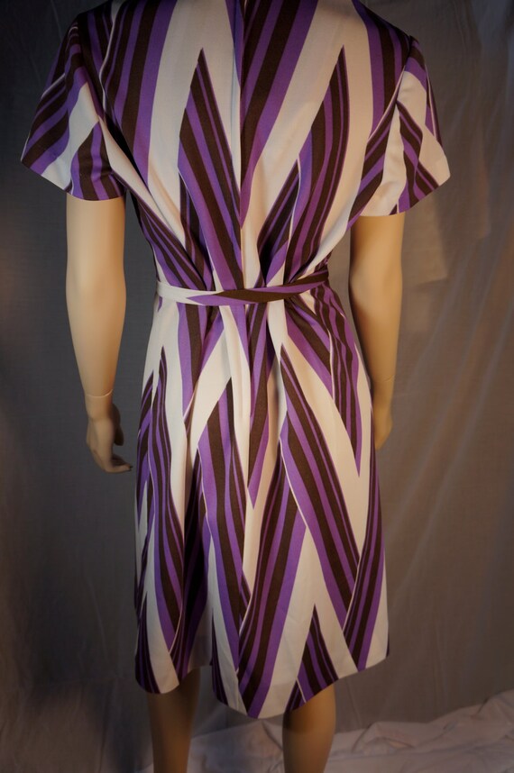 L'aiglon Original 60s Shift Dress with Belt// Vin… - image 4