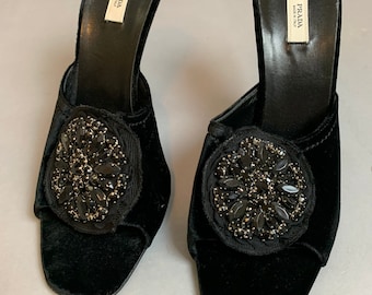Vintage Prada Shoes// Velvet Designer Slippers// Bejeweled Prada Velvet Holiday Shoes