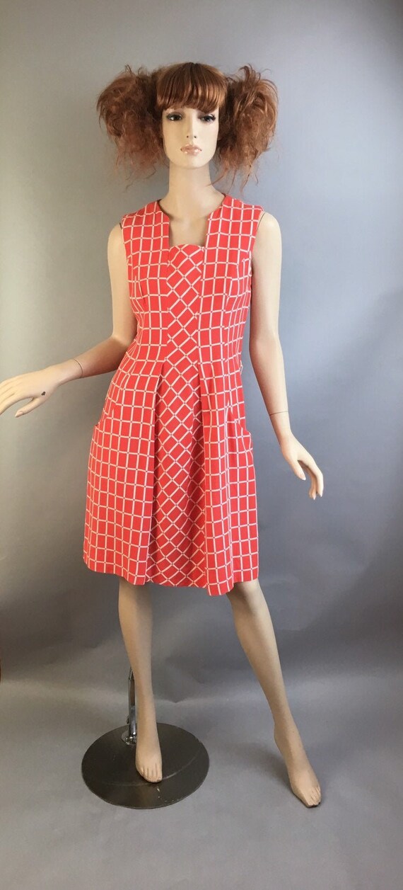 Vintage Mod Dress// 60s Mod Sheath Dress// Vintage