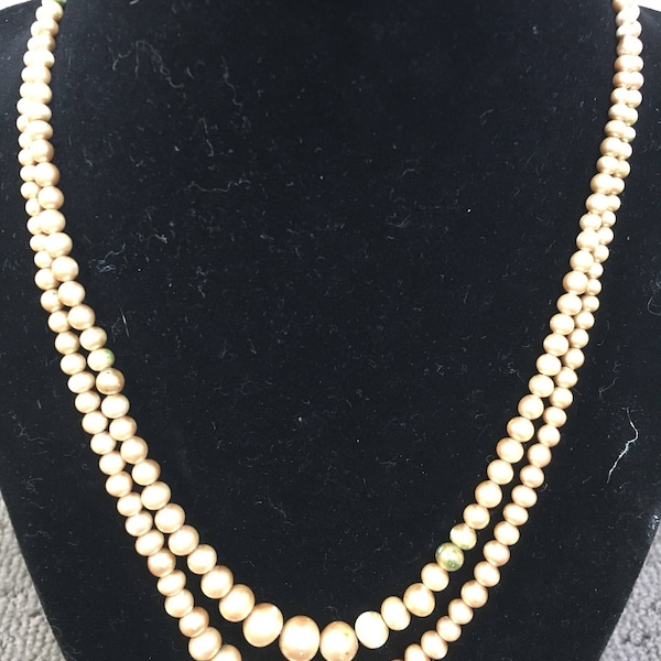 20s era vintage faux pearl necklace // 2 strand painted bead necklace from the 20s (F1)